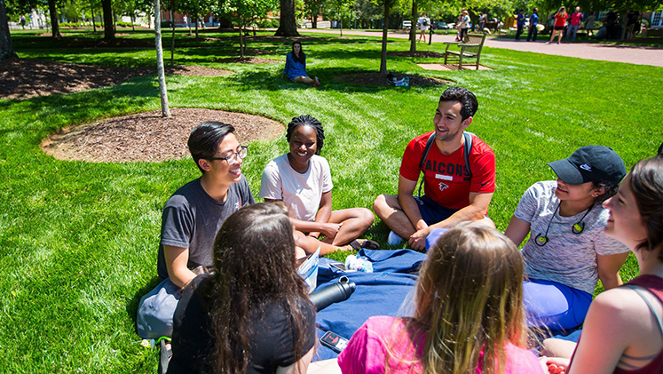 Oxford students benefit from a close-knit community in the classroom and across campus.