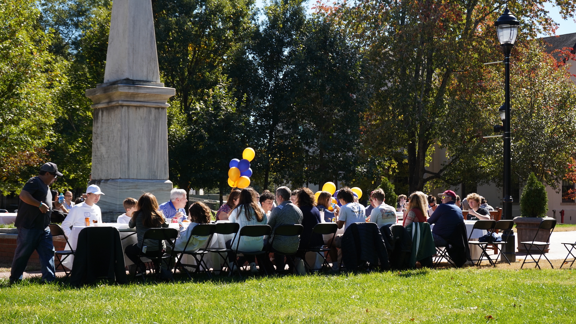 Annual Picnic on the Quad at Oxford Family Weekend 2023